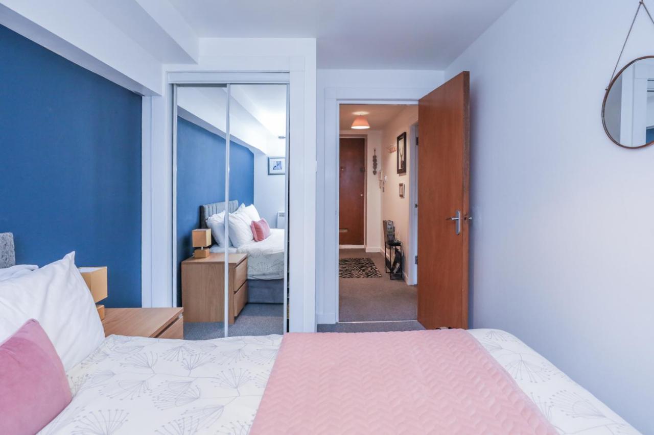 Beautiful 1-Bed Apartment Near Castle EDI Exteriér fotografie