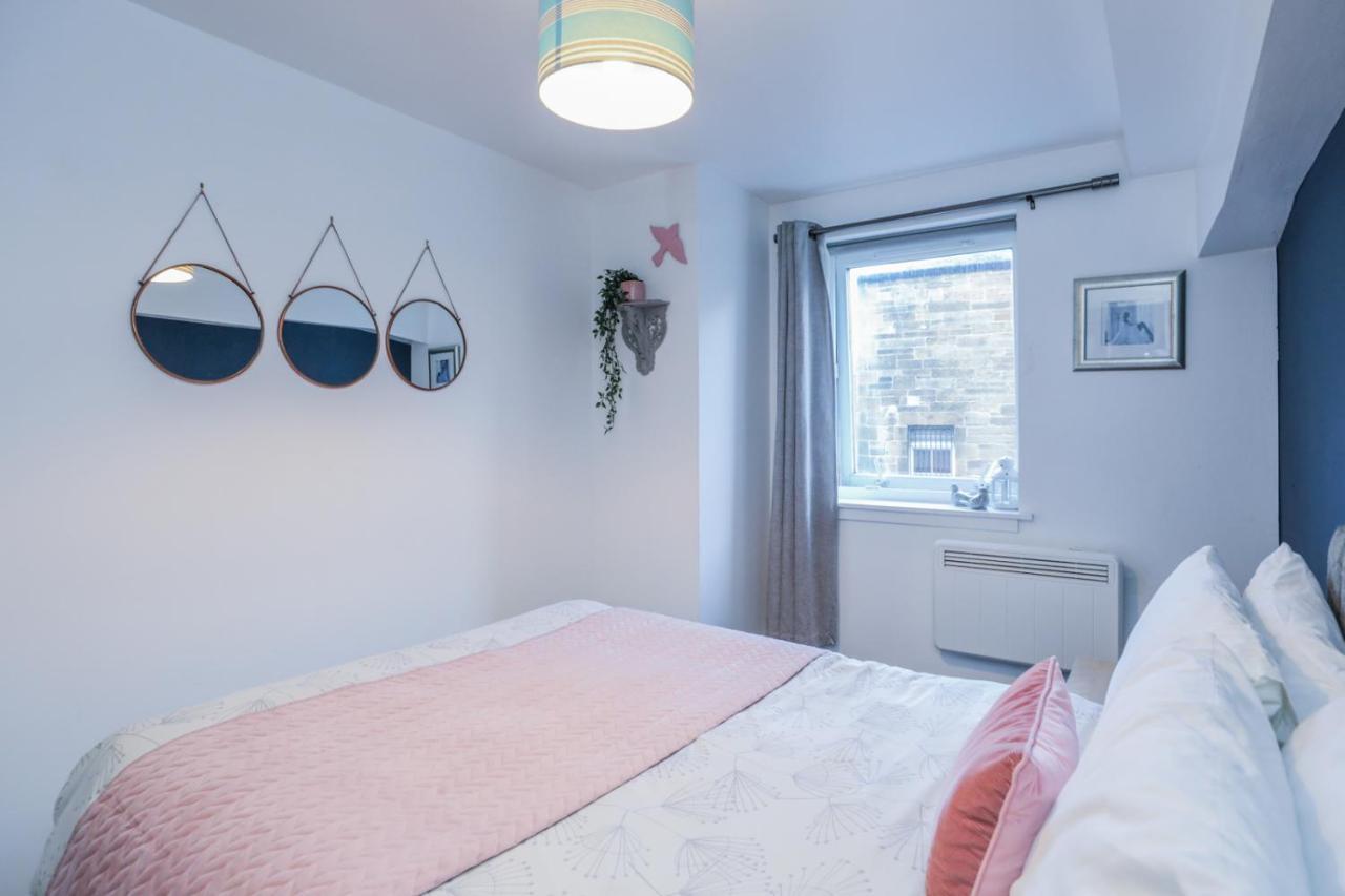 Beautiful 1-Bed Apartment Near Castle EDI Exteriér fotografie