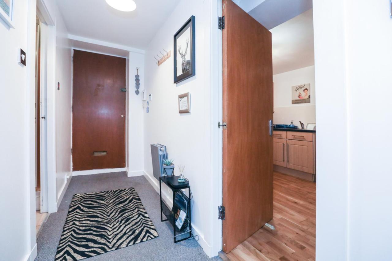Beautiful 1-Bed Apartment Near Castle EDI Exteriér fotografie